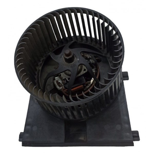 Motor Ventilador Ar Forçado Vw Golf 2002 2003 2004 2005 06