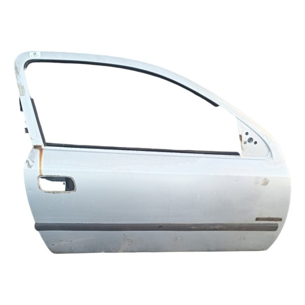 Porta Diant Direita Gm Astra 2002 2003 2004 2005 06 Detalhe