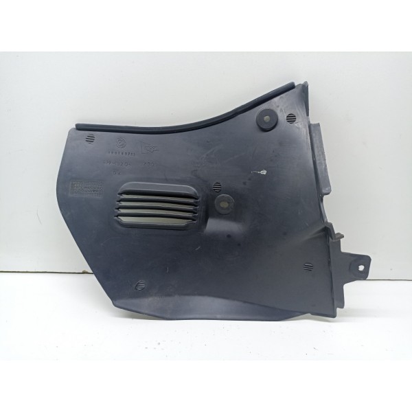 Acabamento Direito Console Central Fiat Uno Evo 2011 2012 13